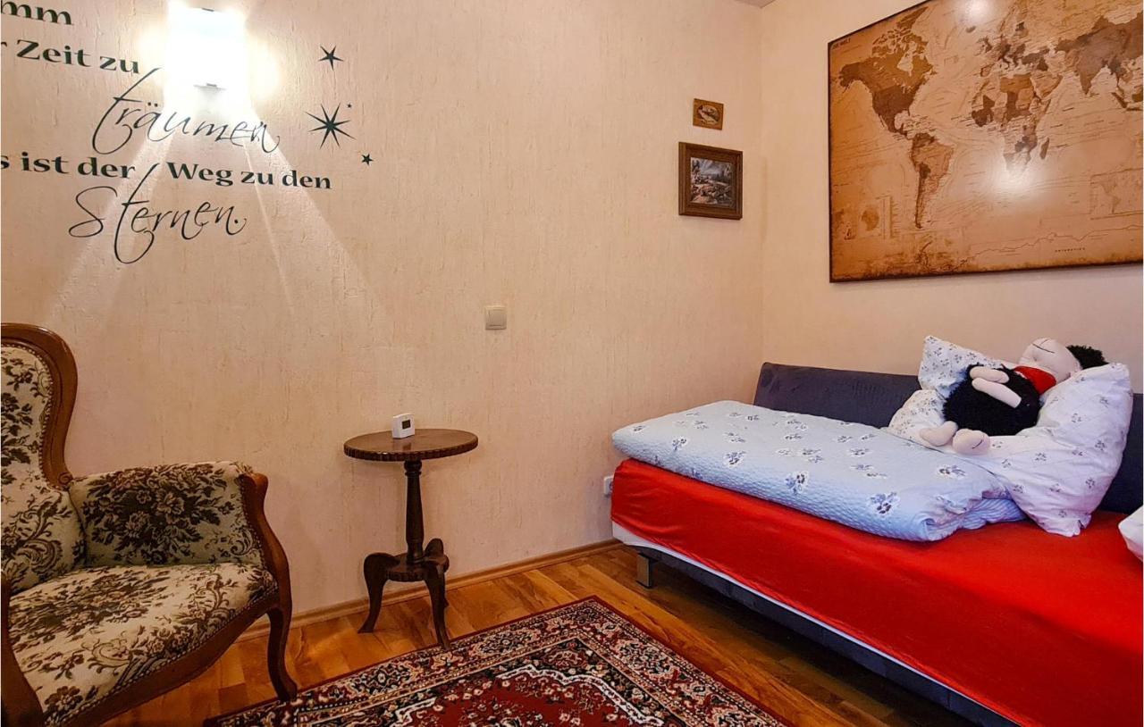 2 Bedroom Cozy Apartment In Suhl Dış mekan fotoğraf