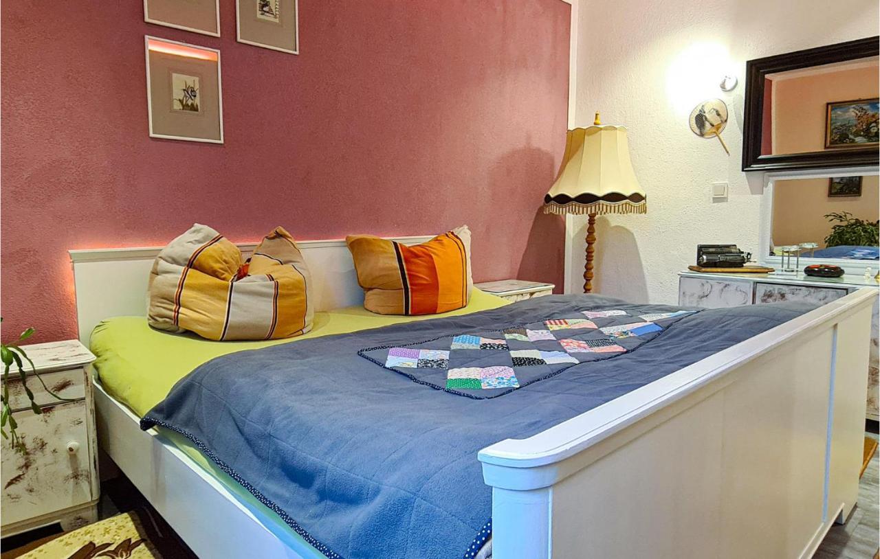 2 Bedroom Cozy Apartment In Suhl Dış mekan fotoğraf